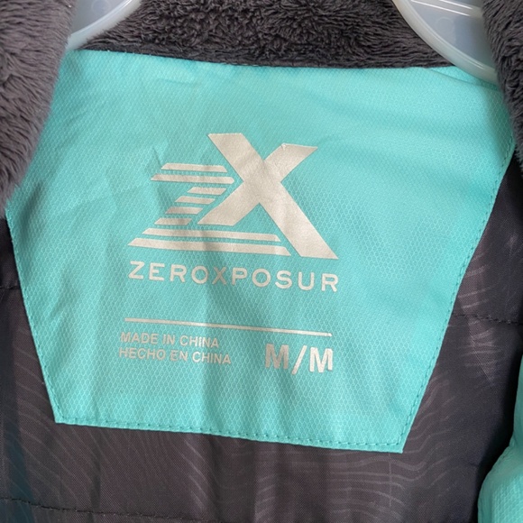 Women's Double Layer Coat - Picture 2 of 3